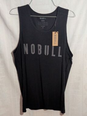 NOBULL Black Men's Logo Tank
